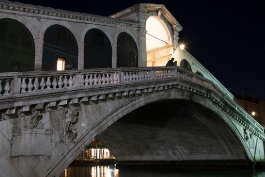 TS_0046 Rialtobrücke bei Nacht